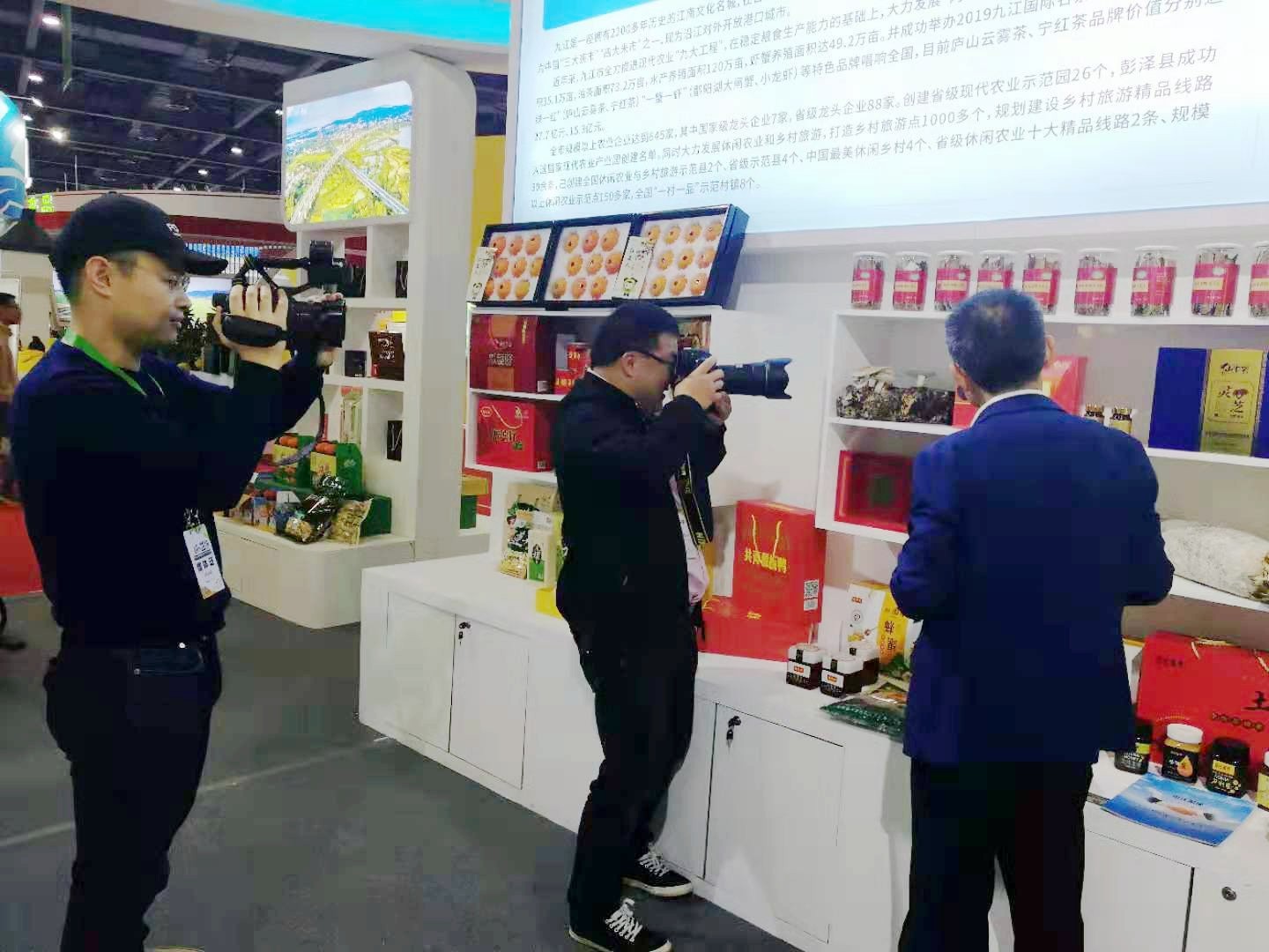 中國靈芝十大品牌|仙客來靈芝|仙客來靈芝破壁孢子粉|仙客來孢子油|仙客來靈芝飲片|仙客來破壁孢子粉|仙客來靈芝中藥飲片|馳名商標|www.uglowindustry.com|