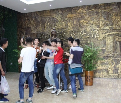 南昌建筑工程技工學校師生在仙客來學習“雙創(chuàng)”經(jīng)驗、分享“雙創(chuàng)”精神