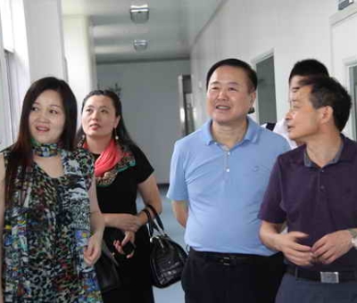 江西省委統(tǒng)戰(zhàn)部副巡視員楊建平蒞臨仙客來(lái)調(diào)研、指導(dǎo)