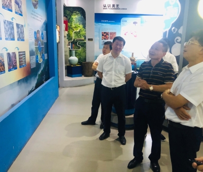 江西省農村信用社聯合社副主任傅康生一行到仙客來公司走訪調研