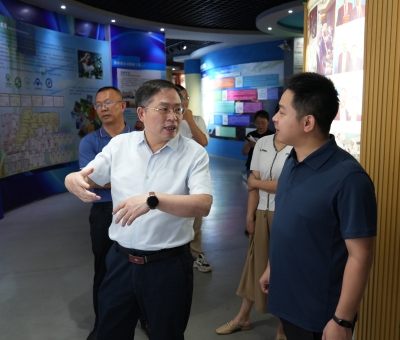 省農(nóng)業(yè)農(nóng)村產(chǎn)業(yè)發(fā)展服務(wù)中心黨委書記劉長城一行蒞臨仙客來調(diào)研